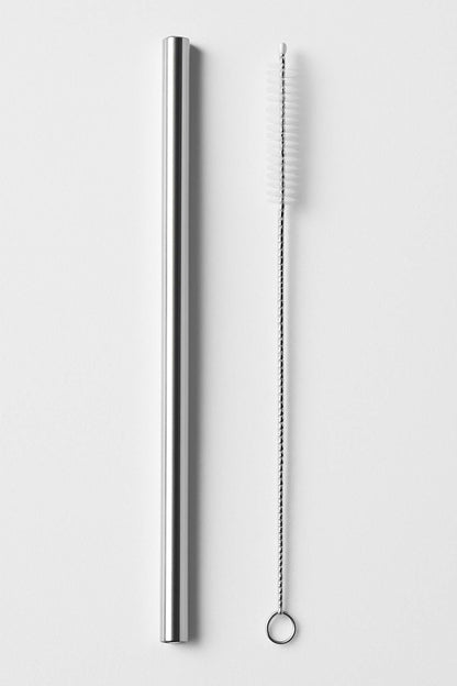 NFL football teams 22oz Insulated Water Bottle – Front and Back Design Custom Football Sports Tumbler with Straw Lid and Handle